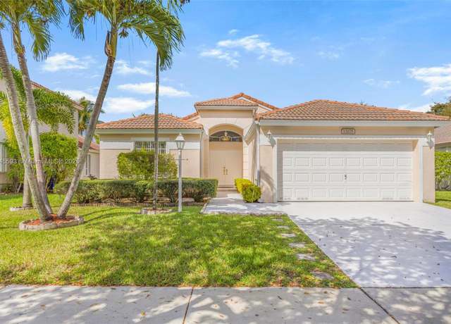 Property at 13275 NW 15th St, Pembroke Pines, FL 33028, 3 beds, 2 baths
