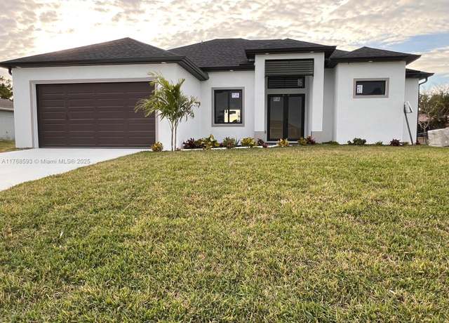 Property at 2122 NE 14th Pl, Cape Coral, FL 33909, 3 beds, 3 baths