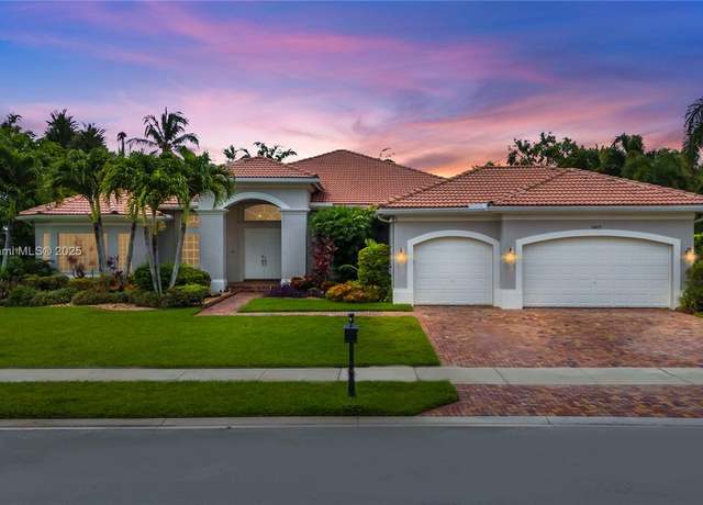 Property at 14837 SW 36th St, Davie, FL 33331, 5 beds, 4 baths