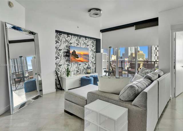 Property at 350 S Miami Ave #1703, Miami, FL 33130, 2 beds, 2 baths