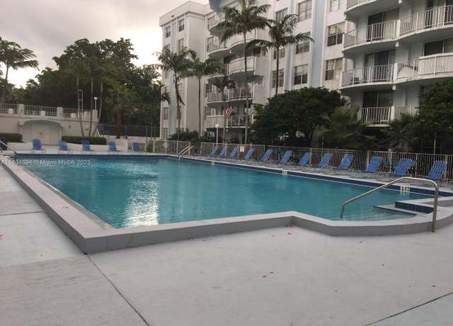 Property at 496 NW 165th St Rd Unit D312, Miami, FL 33169, 2 beds, 2 baths