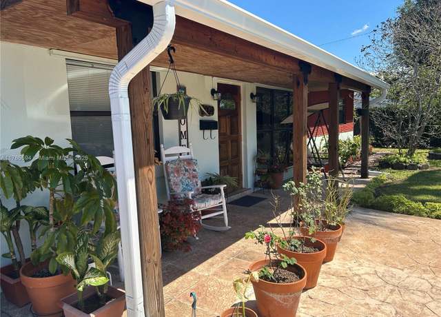 Property at 2021 N 56th Way, Hollywood, FL 33021, 3 beds, 2 baths