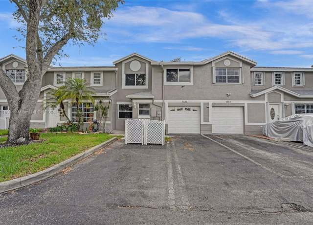 Property at 5128 SW 121st Ave, Cooper City, FL 33330, 3 beds, 2.5 baths