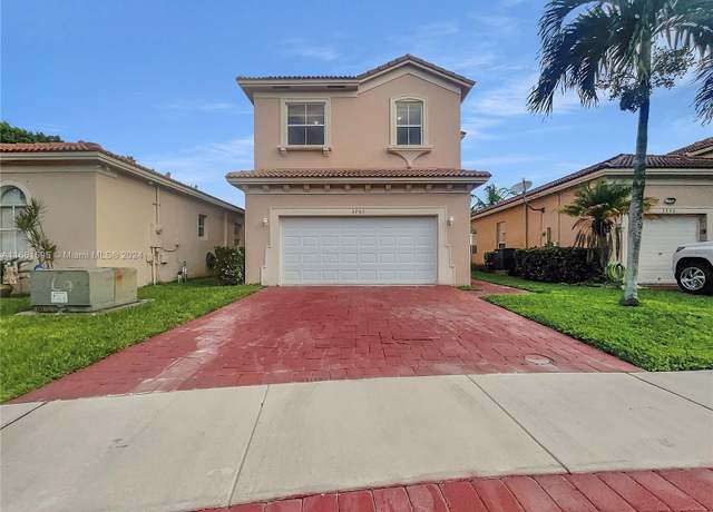 Property at 3703 NE 23rd Ct, Homestead, FL 33033, 4 beds, 3 baths
