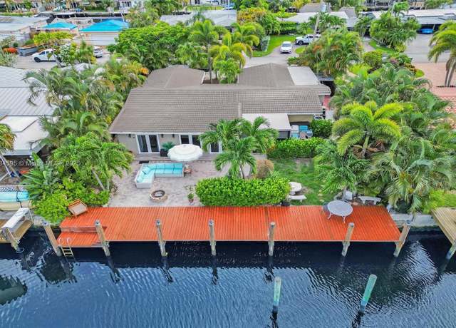 Property at 2200 NE 19th Ave, Wilton Manors, FL 33305, 4 beds, 4 baths