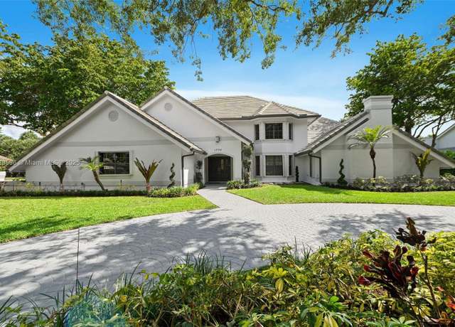 Property at 1706 Vestal Dr, Coral Springs, FL 33071, 5 beds, 5 baths