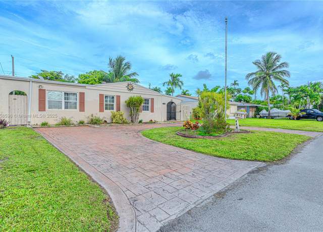 Property at 921 N 31st Ct, Hollywood, FL 33021, 3 beds, 2 baths