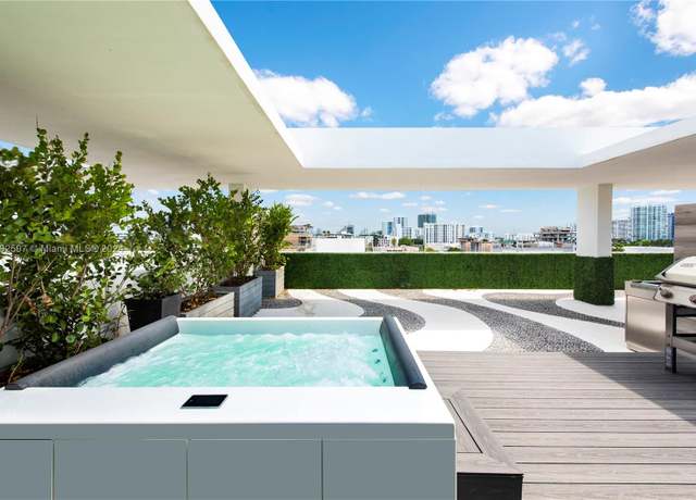 Property at 1201 20th St Ph 07, Miami Beach, FL 33139, 3 beds, 2.5 baths