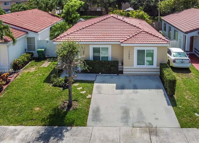 Property at 17543 SW 142nd Ct, Miami, FL 33177, 3 beds, 2 baths