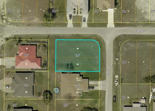 Property at 1910 NE 8th Pl, Cape Coral, FL 33909