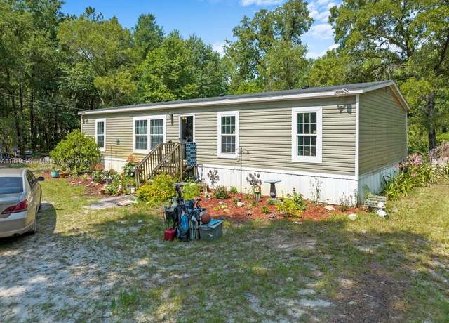Property at 101 Bluegrass Ave, FL 32068, 4 beds, 2 baths