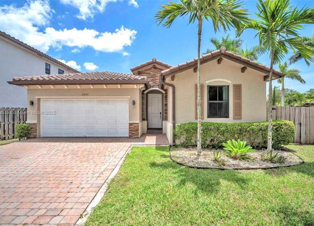 Property at 11601 SW 151st Pl, Miami, FL 33196, 3 beds, 3 baths