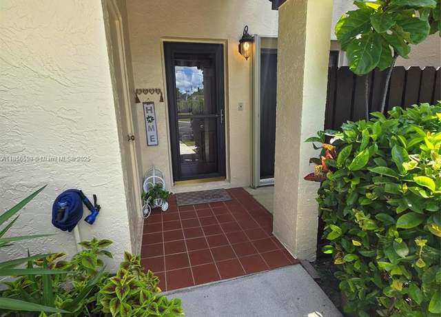 Property at 3699 Carambola Cir N #2837, Coconut Creek, FL 33066, 2 beds, 2.5 baths