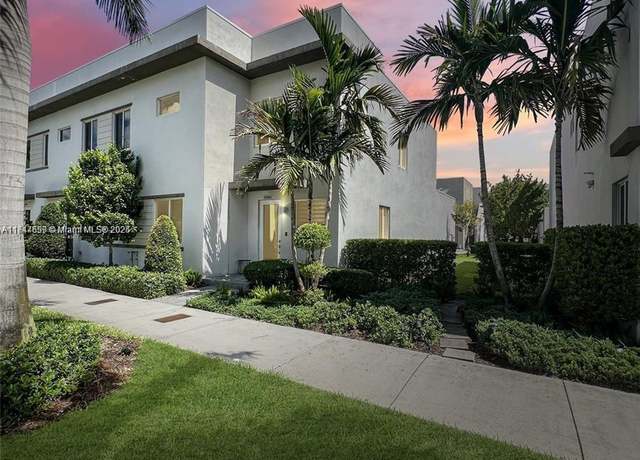 Property at 10441 NW 66th St #10441, Doral, FL 33178, 4 beds, 3 baths