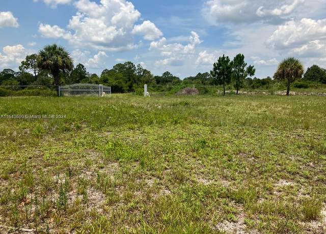 Property at 815 S Live Oaks St, Clewiston, FL 33440