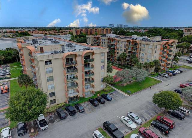 Property at 9310 Fontainebleau Blvd #203, Miami, FL 33172, 1 bed, 1 bath