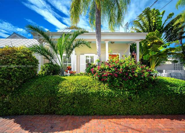 Property at 1114 Packer St, Key West, FL 33040, 5 beds, 4.5 baths