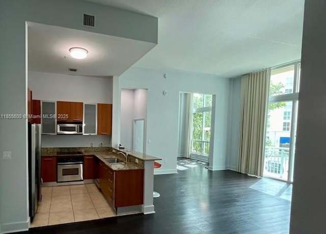 Property at 9055 SW 73rd Ct #207, Miami, FL 33156, 1 bed, 1 bath