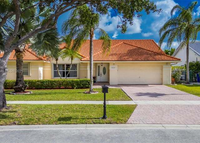 Property at 16235 NW 1st St, Pembroke Pines, FL 33028, 4 beds, 2 baths