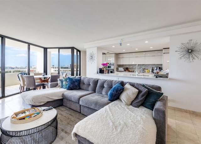 Property at 1000 Quayside Ter Ph 5, Miami, FL 33138, 2 beds, 2 baths