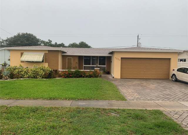 Property at 9280 SW 55th St, Cooper City, FL 33328, 3 beds, 2 baths