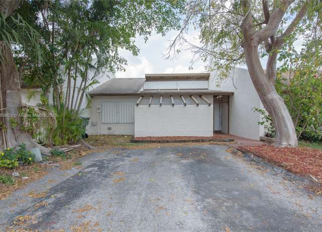 Property at 1353 S Audubon Dr, Homestead, FL 33035, 2 beds, 1.5 baths