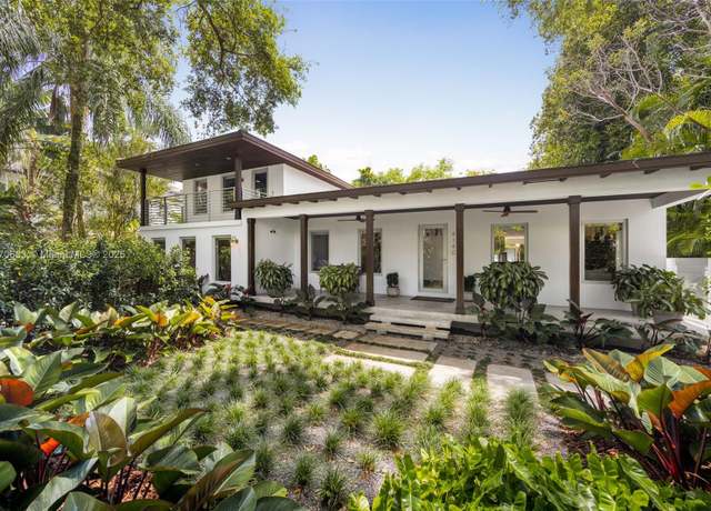 Property at 4140 Battersea Rd, Coconut Grove, FL 33133, 6 beds, 5.5 baths