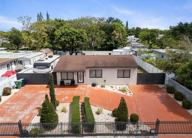 Property at 915 Atlantic Ave, Opa-locka, FL 33054, 3 beds, 1 bath