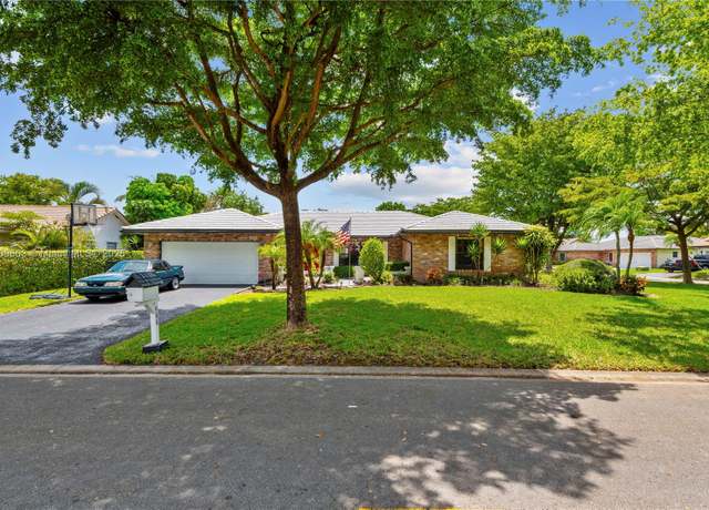 Property at 988 NW 110th Ave, Coral Springs, FL 33071, 4 beds, 2 baths