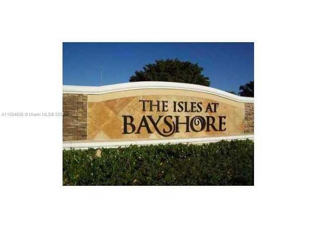 Property at Undisclosed address, Cutler Bay, FL 33190, 3 beds, 2 baths