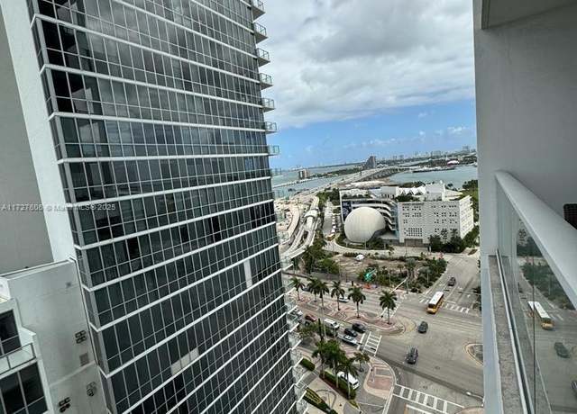 Property at 1040 Biscayne Blvd #1505, Miami, FL 33132, 1 bed, 1.5 baths