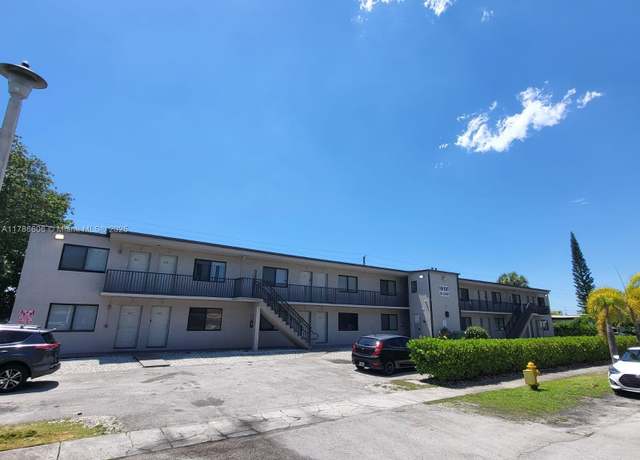 Property at 14100 NW 6th Ct, North Miami, FL 33168, 24 beds, 20 baths