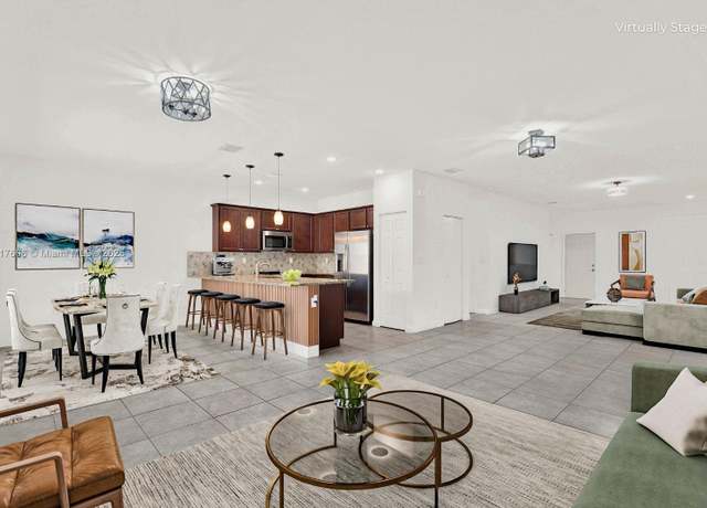 Property at 279 SE 31st Ter, Homestead, FL 33033, 5 beds, 3 baths