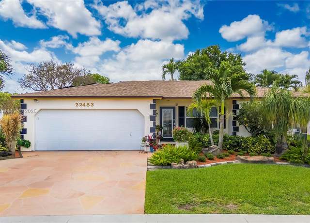 Property at 22483 Labrador St, Boca Raton, FL 33428, 3 beds, 2 baths