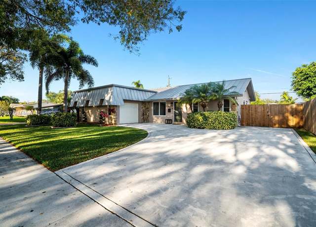 Property at 4958 SW 90th Way, Cooper City, FL 33328, 3 beds, 2 baths