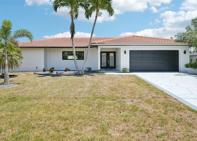 Property at 5323 SW 11th Ct, Cape Coral, FL 33914, 3 beds, 3 baths