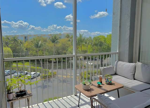 Property at 9725 NW 52nd St #421, Doral, FL 33178, 2 beds, 2 baths
