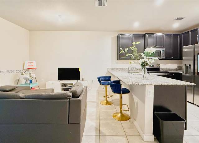 Property at 1053 NW 4th Ter, Florida City, FL 33034, 3 beds, 3 baths
