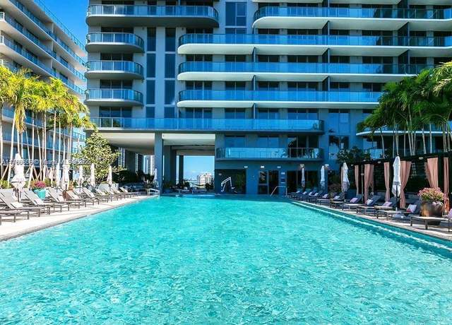 Property at 121 NE 34th St #2115, Miami, FL 33137, 1 bed, 1.5 baths