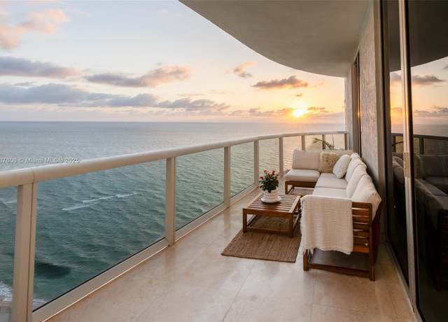 Property at 15901 Collins Ave #2502, Sunny Isles Beach, FL 33160, 3 beds, 3.5 baths