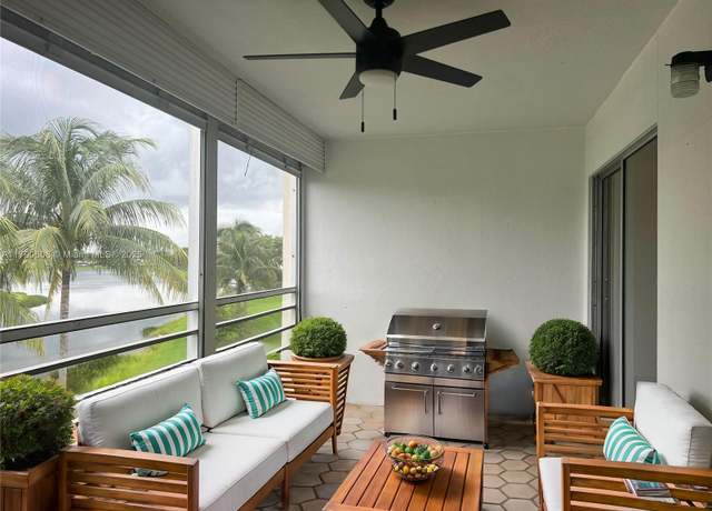 Property at 3089 E Yarmouth E #3089, Boca Raton, FL 33434, 2 beds, 2 baths