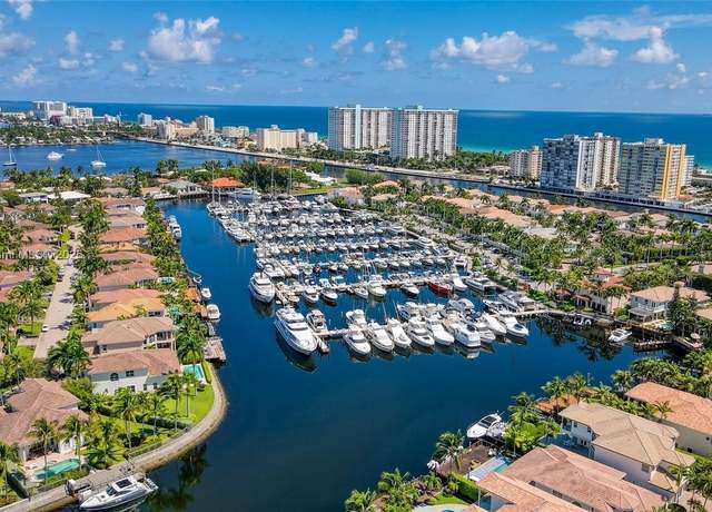 Property at 1580 Shoreline Way, Hollywood, FL 33019, 5 beds, 4 baths