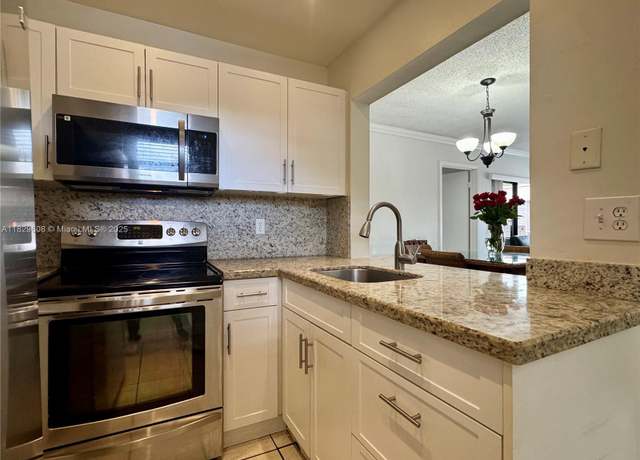 Property at 14911 SW 104th St Unit 17-22, Miami, FL 33196, 2 beds, 2 baths