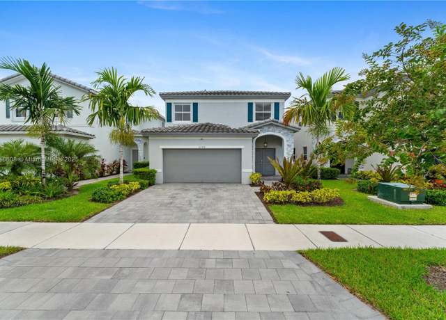 Property at 2648 SE 13th Ct, Homestead, FL 33035, 4 beds, 3 baths