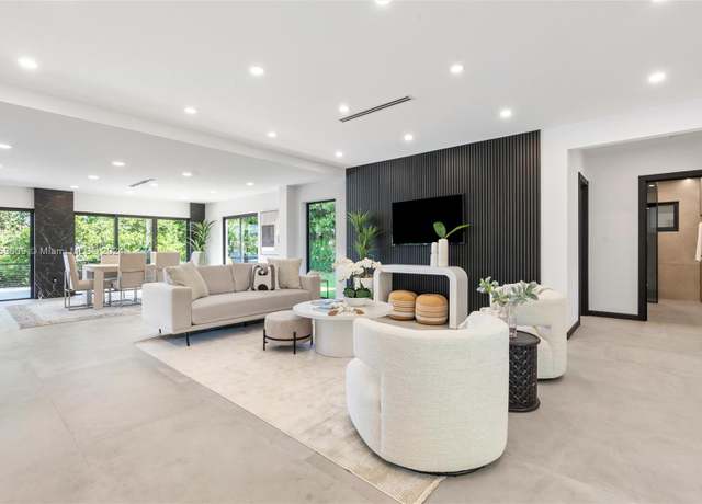 Property at 2261 NE 192nd St, Miami, FL 33180, 3 beds, 2.5 baths