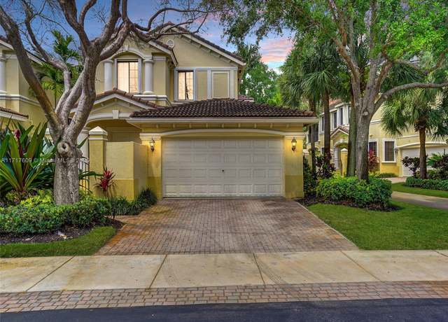 Property at 1689 Passion Vine Cir Unit 21-4, Weston, FL 33326, 4 beds, 2.5 baths