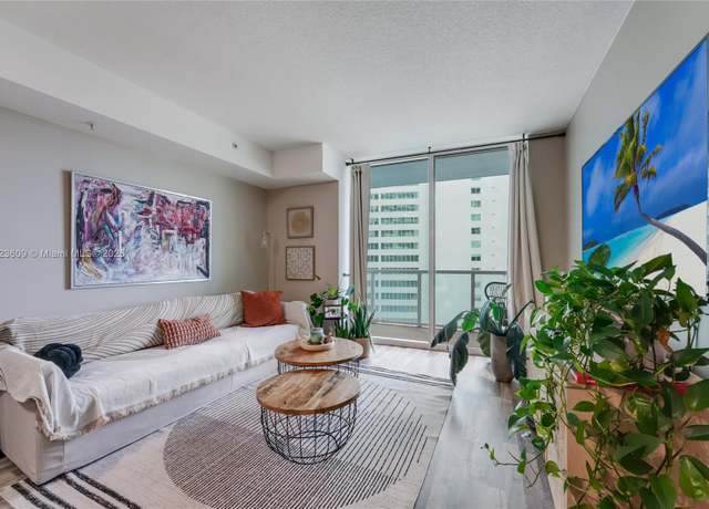 Property at 1900 N Bayshore Dr #2009, Miami, FL 33132, 1 bed, 1.5 baths