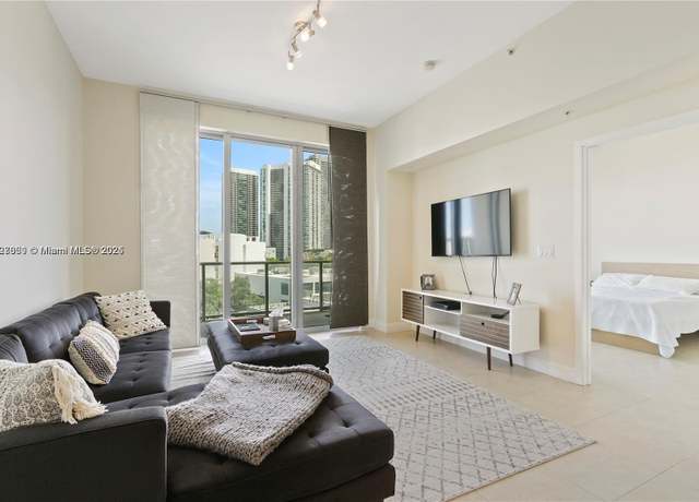 Property at 3470 E Coast Ave Unit H0604, Miami, FL 33137, 1 bed, 1.5 baths