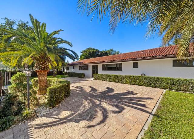 Property at 4501 SW 133rd Ave, Southwest Ranches, FL 33330, 4 beds, 3 baths
