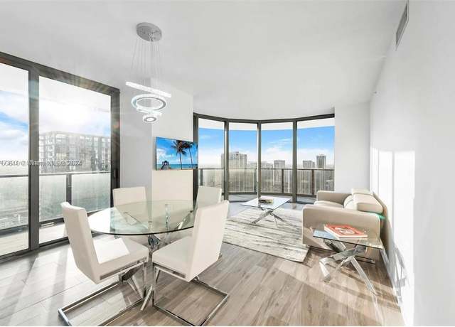 Property at 801 S Miami Ave #4509, Miami, FL 33130, 3 beds, 3 baths